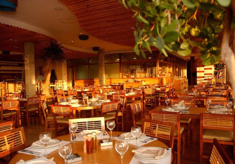 Dubai Marine Beach Resort & Spa - Restoran