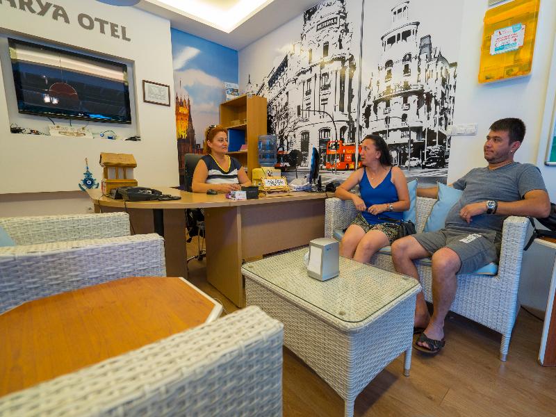 Arya Otel - Lobi