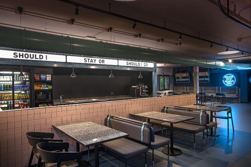Stay Hotel - Bar