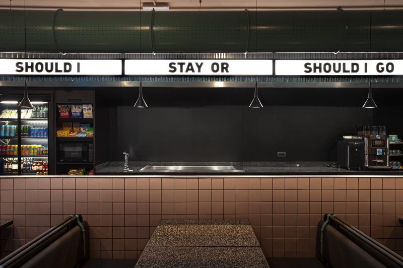 Stay Hotel - Bar