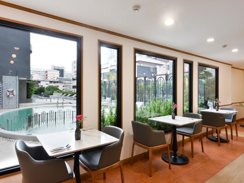 Oakwood Hotel & Residence Bangkok - Restoran