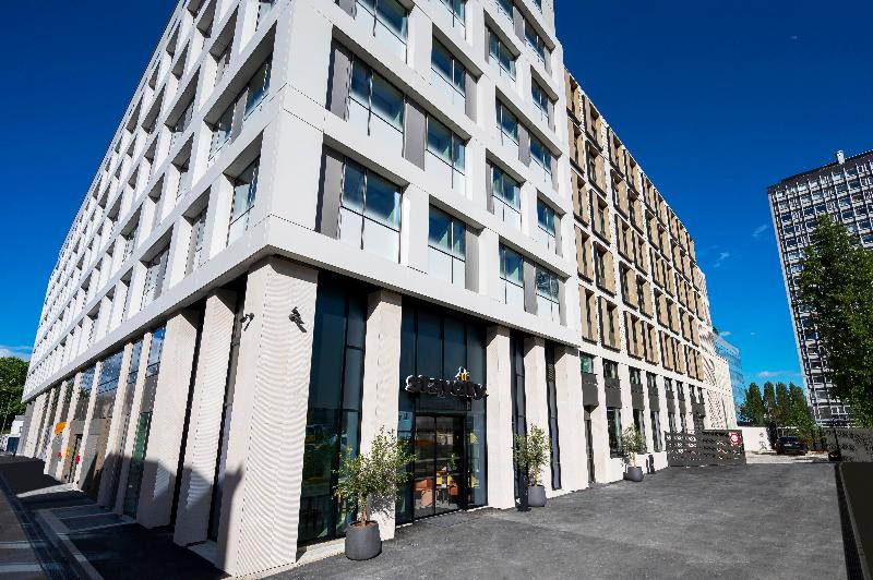Staycity Aparthotels Paris La Defense - Genel