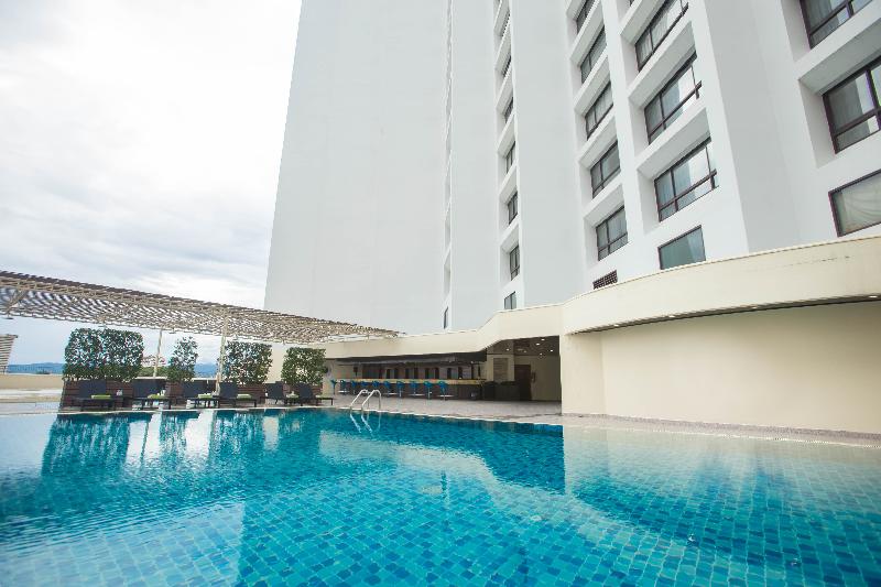Centara Riverside Hotel Chiang Mai - Havuz
