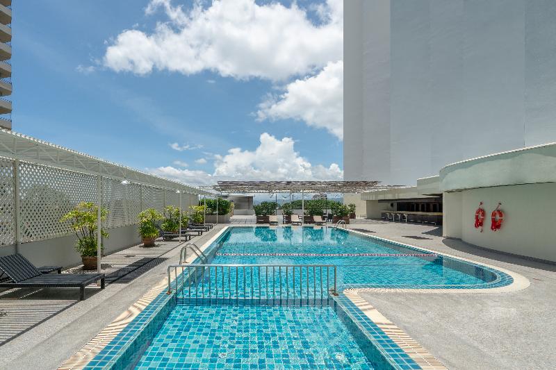 Centara Riverside Hotel Chiang Mai - Havuz