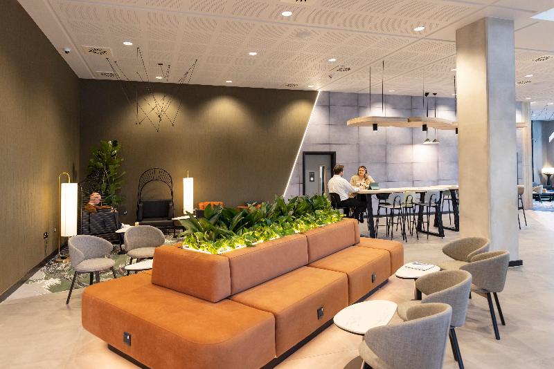 Novotel Liverpool Paddington Village - Lobi