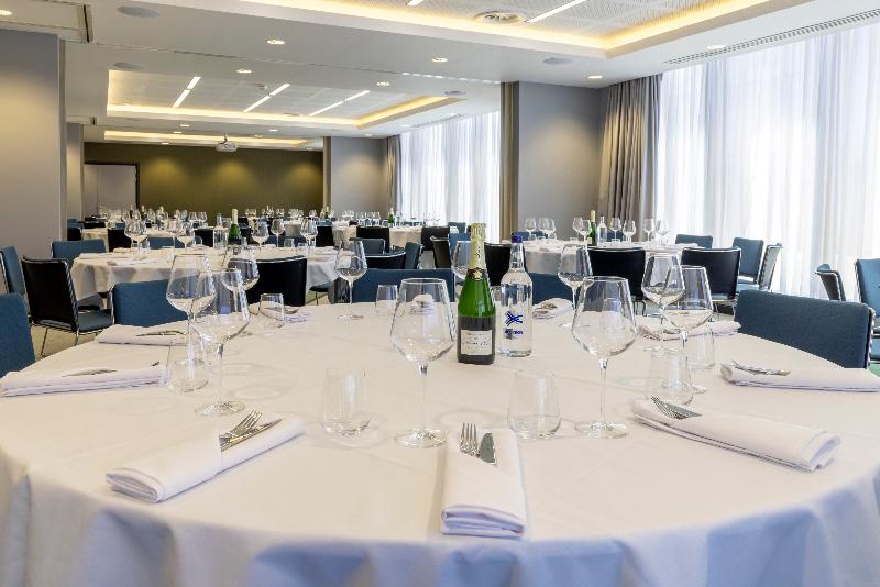 Novotel Liverpool Paddington Village - Toplantı