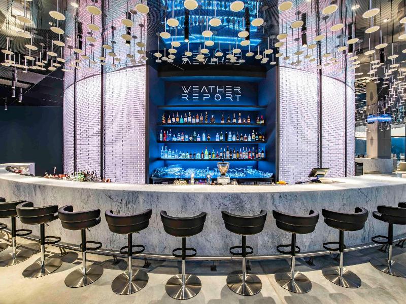 Pullman Tbilisi Axis Towers - Bar