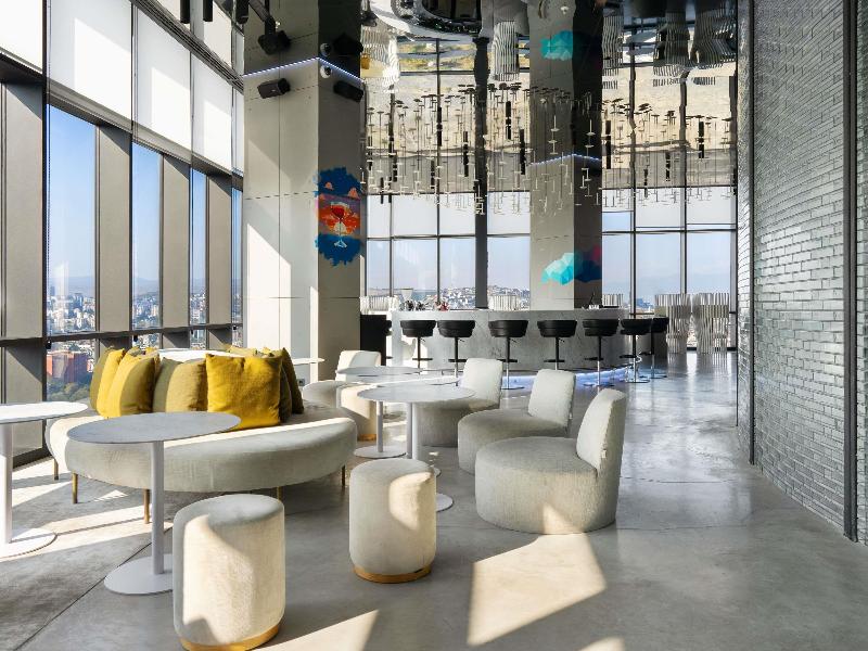 Pullman Tbilisi Axis Towers - Bar