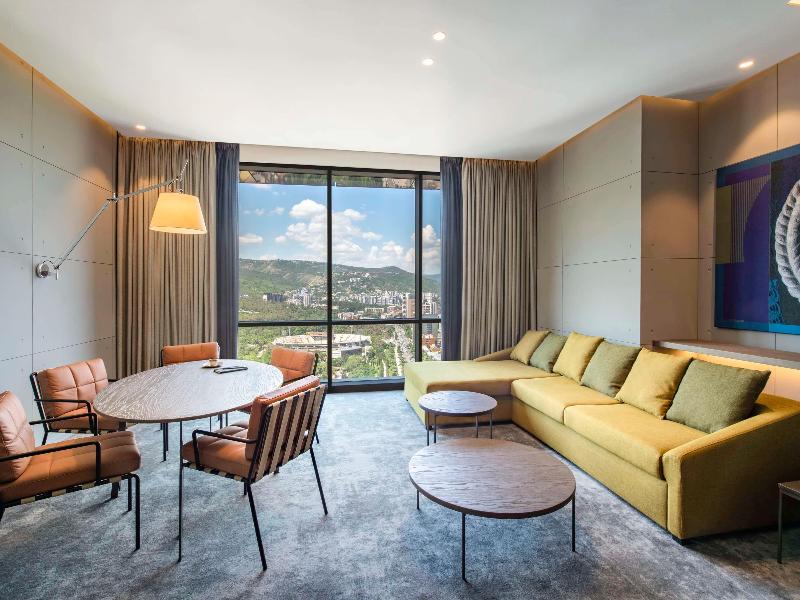 Pullman Tbilisi Axis Towers - Oda