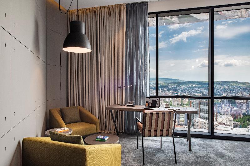 Pullman Tbilisi Axis Towers - Oda