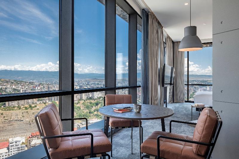 Pullman Tbilisi Axis Towers - Oda