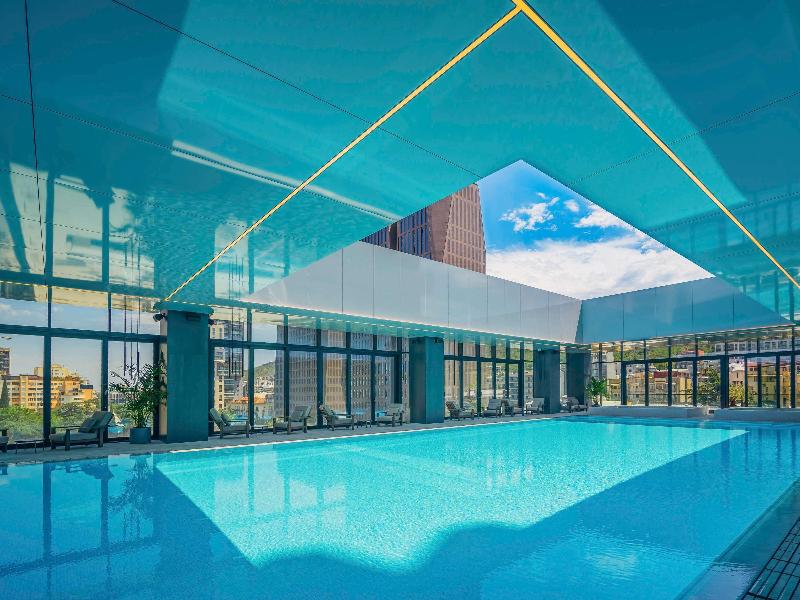 Pullman Tbilisi Axis Towers - Havuz