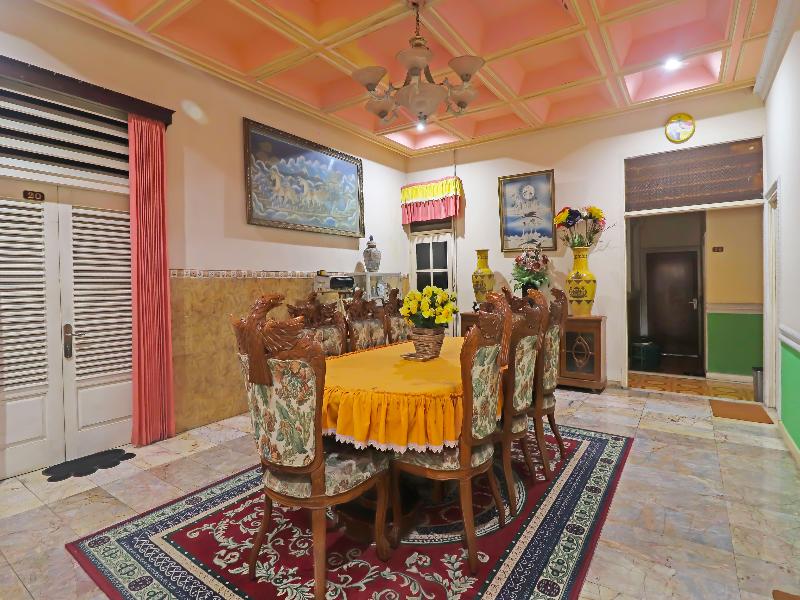 Ardilia Kost Syariah - Lobi