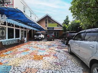 Ardilia Kost Syariah otel fotoğrafı