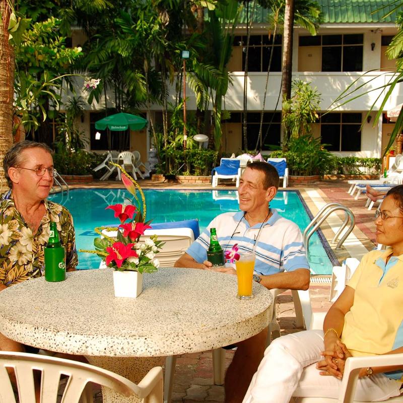 The Expat Hotel - Genel