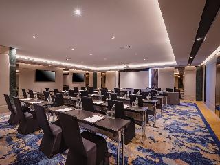 Aira Bangkok Sukhumvit 11 by Kingston Hotels fotoÄŸrafÄ±