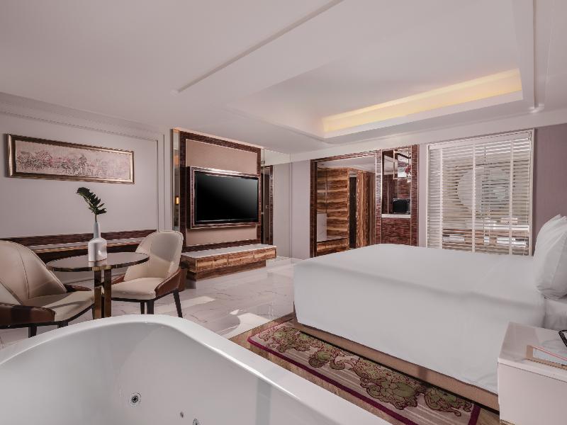 Aira Bangkok Sukhumvit 11 by Kingston Hotels - Oda