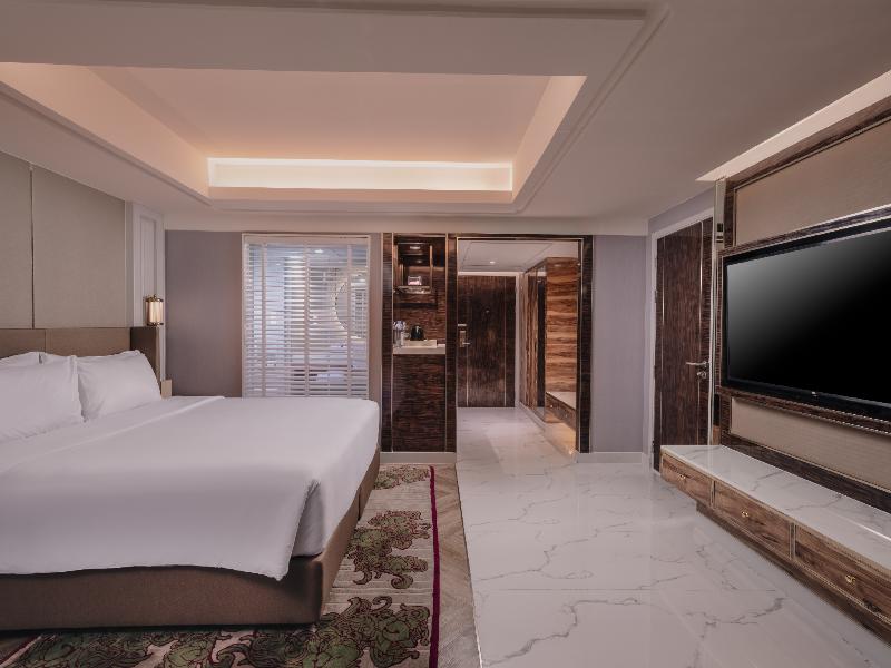 Aira Bangkok Sukhumvit 11 by Kingston Hotels - Oda