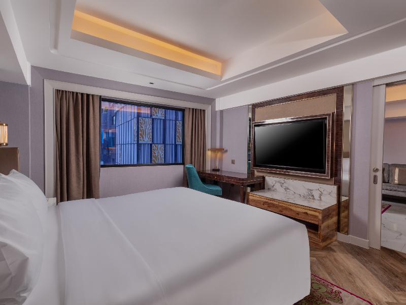 Aira Bangkok Sukhumvit 11 by Kingston Hotels - Oda