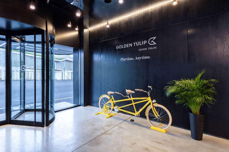 Golden Tulip Design Tbilisi - Lobi
