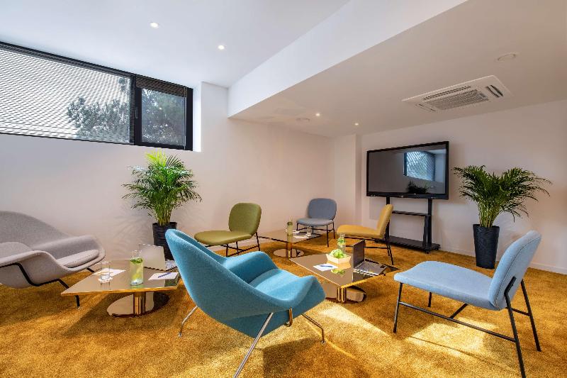 Golden Tulip Design Tbilisi - Toplantı