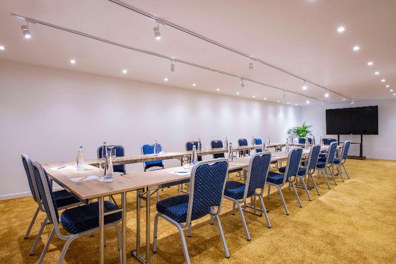 Golden Tulip Design Tbilisi - Toplantı