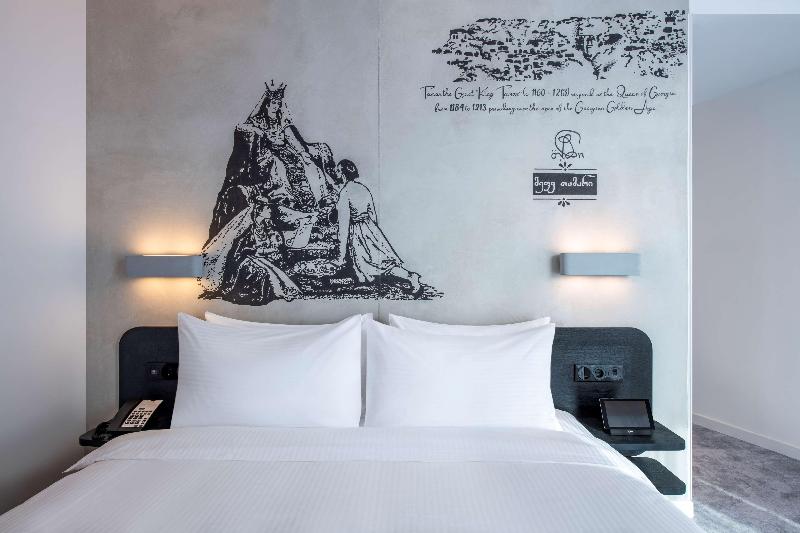Golden Tulip Design Tbilisi - Oda