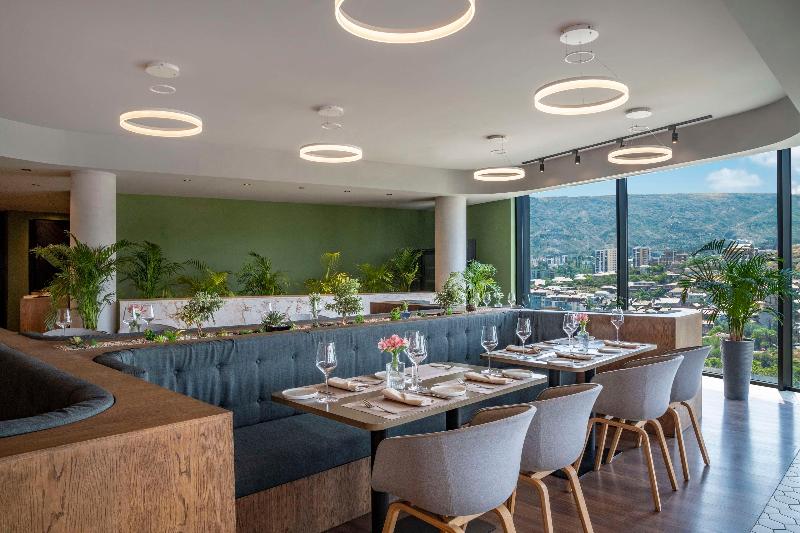 Golden Tulip Design Tbilisi - Restoran
