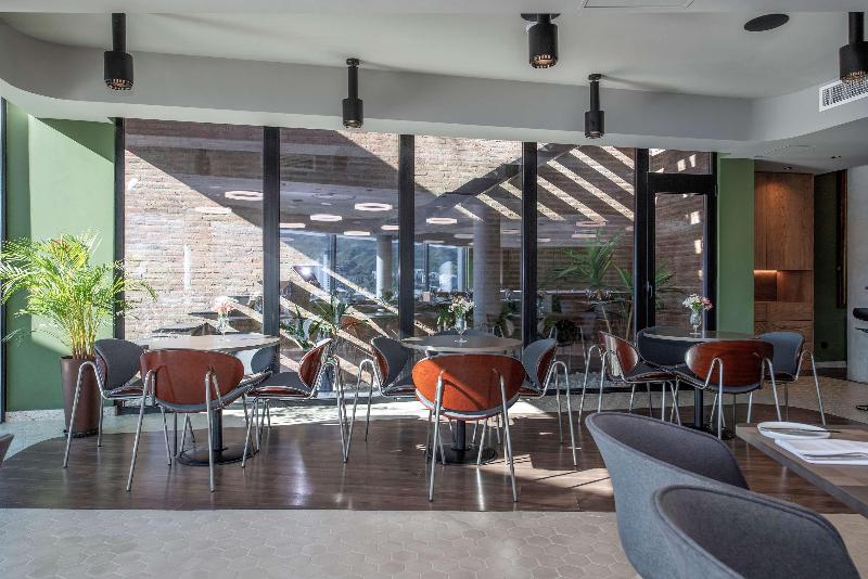 Golden Tulip Design Tbilisi - Restoran