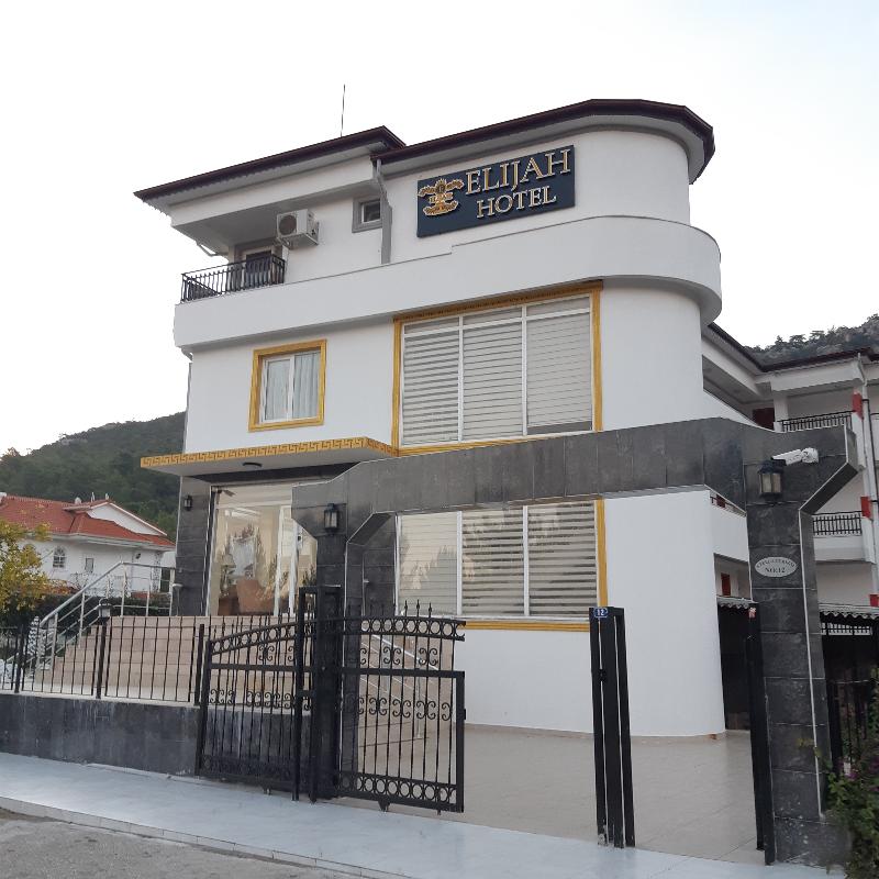 Elijah Hotel - Genel