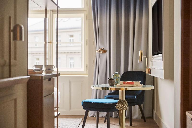 Andaz Prague, By Hyatt - Oda
