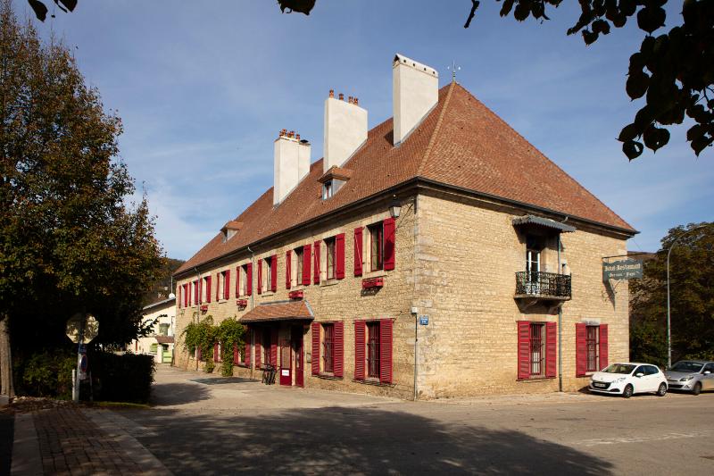 Logis Hotel Chez Gervais - Genel
