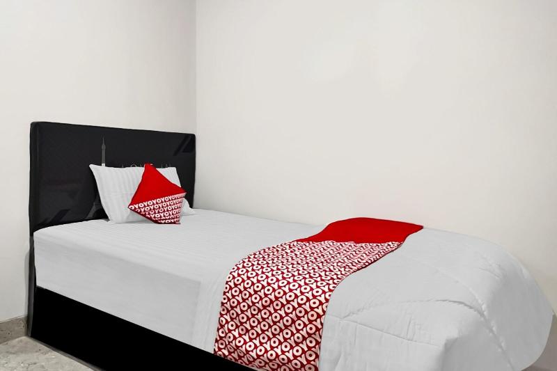 OYO 90708 Kbr Home - Oda