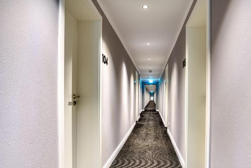Vienna House Easy by Wyndham Ingolstadt - Lobi