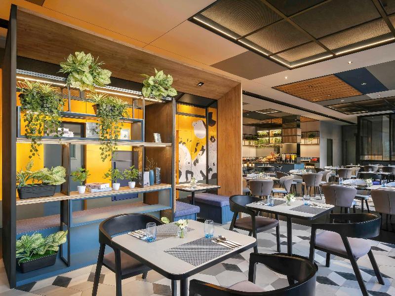ibis Surabaya Tidar - Restoran