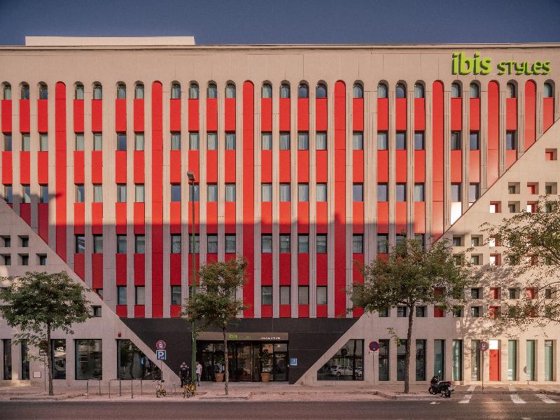 Ibis Styles Sevilla Santa Justa - Genel