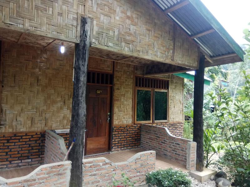 Tangkahan Inn - Genel