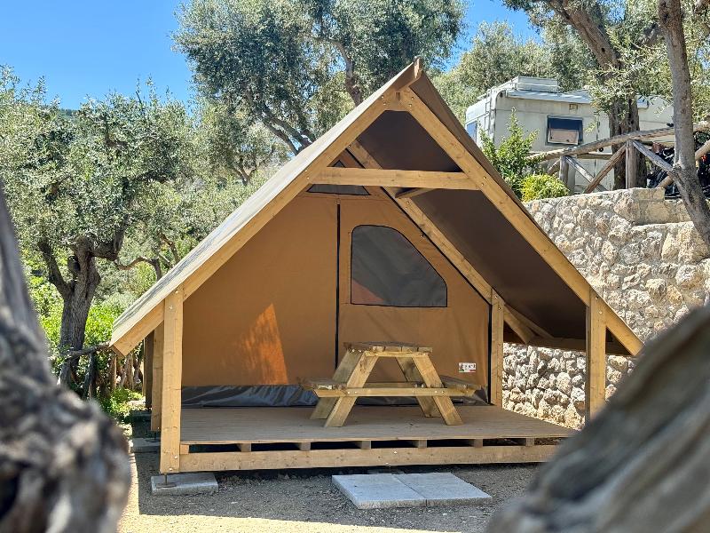 Hostel & Glamping Santa Fortunata - Oda