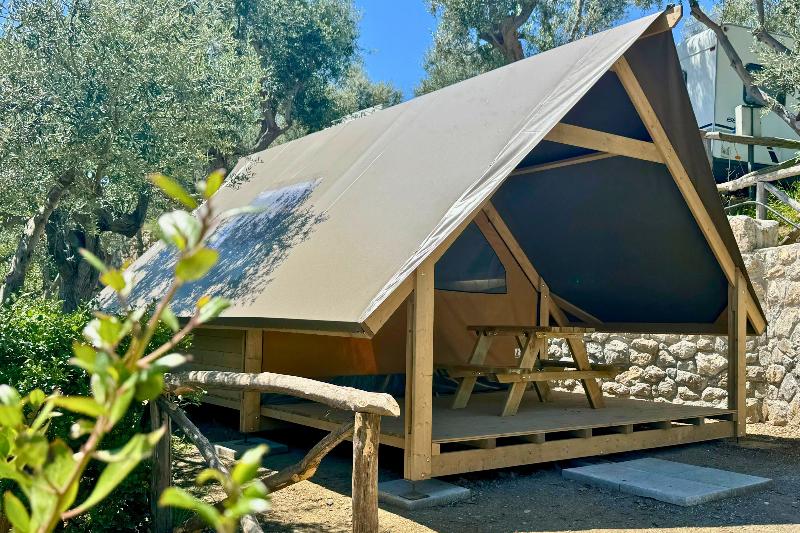 Hostel & Glamping Santa Fortunata - Oda