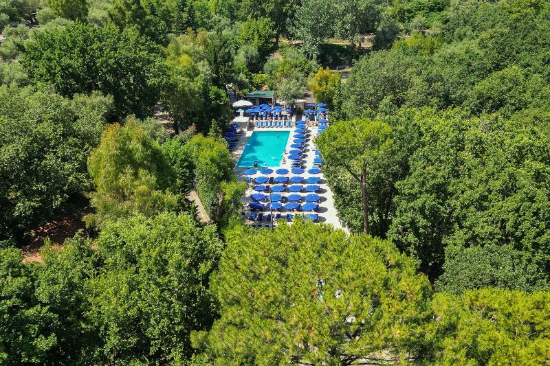 Hostel & Glamping Santa Fortunata - Havuz