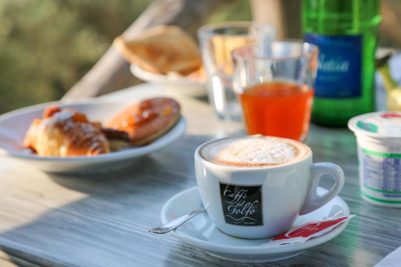 Hostel & Glamping Santa Fortunata - Restoran