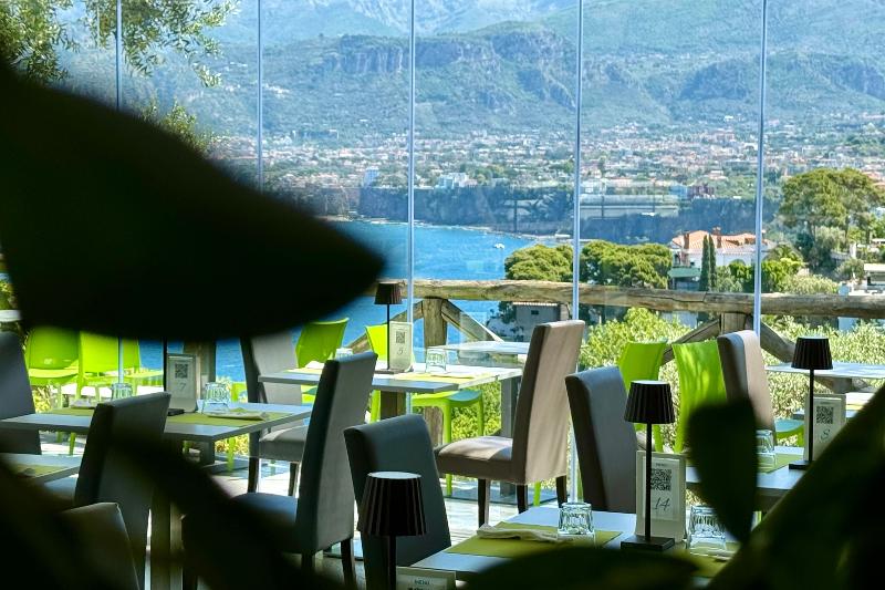 Hostel & Glamping Santa Fortunata - Restoran