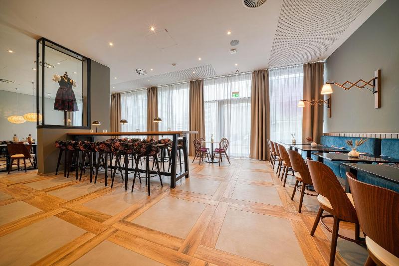 DORMERO Hotel Freiburg - Restoran