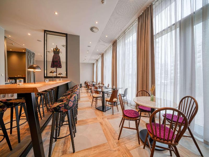 DORMERO Hotel Freiburg - Restoran