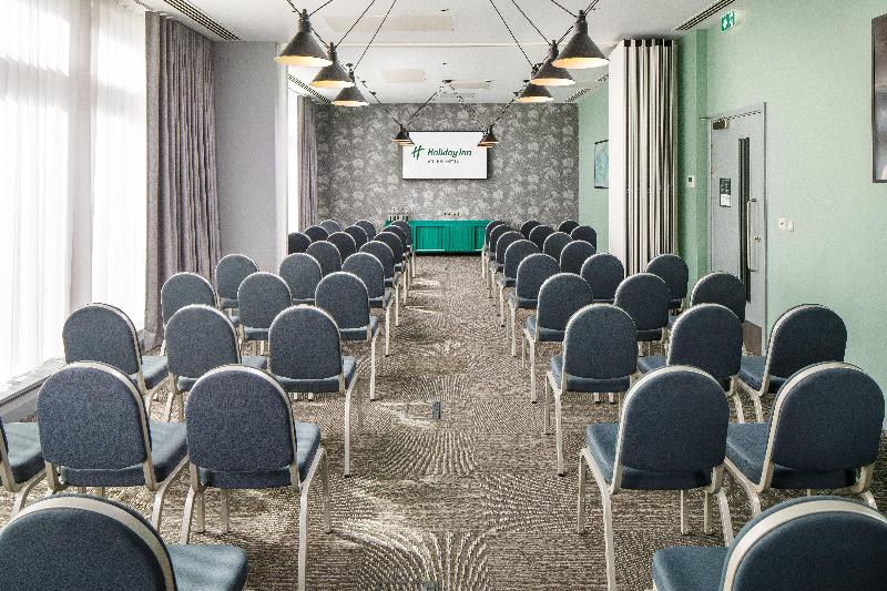 Holiday Inn Manchester Airport by IHG - Toplantı