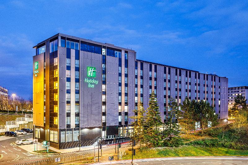 Holiday Inn Manchester Airport by IHG - Genel