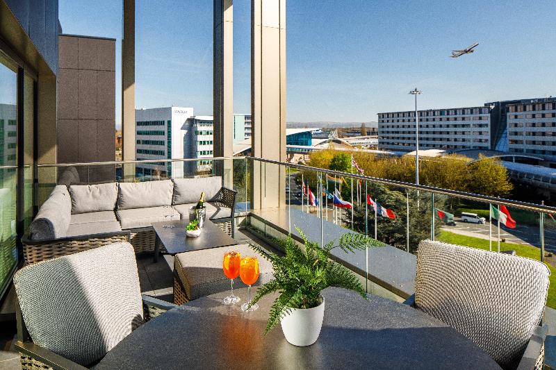 Holiday Inn Manchester Airport by IHG - Oda