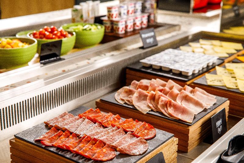 Holiday Inn Manchester Airport by IHG - Restoran
