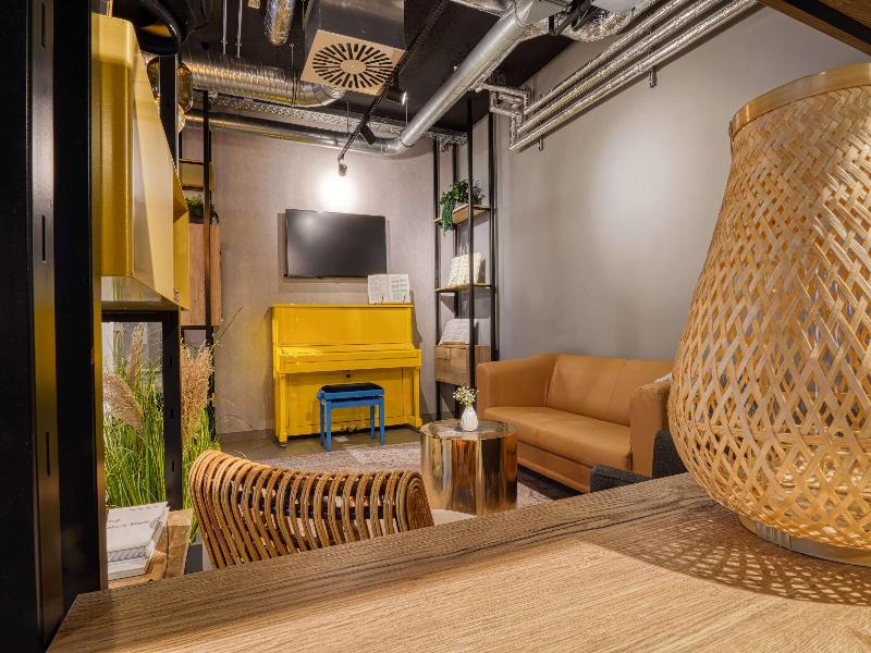Vienna House Easy by Wyndham Hamburg-Bergedorf - Lobi