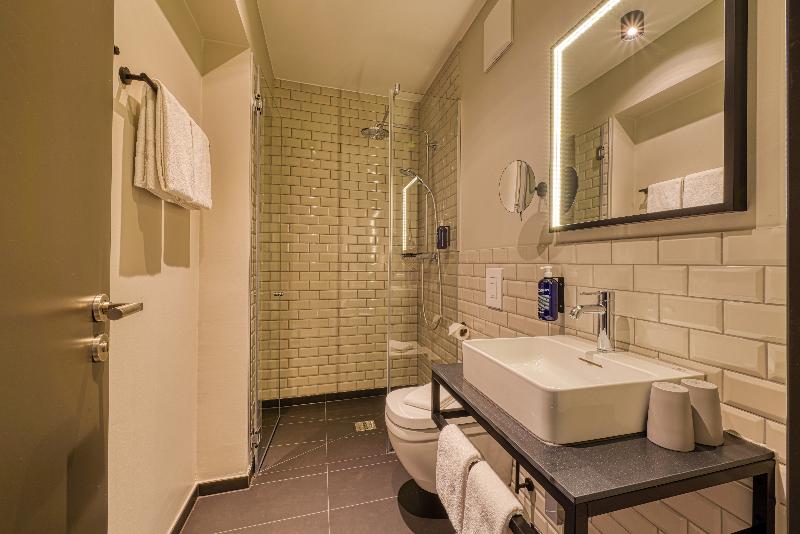 Sunday Hotel Bonn - Oda